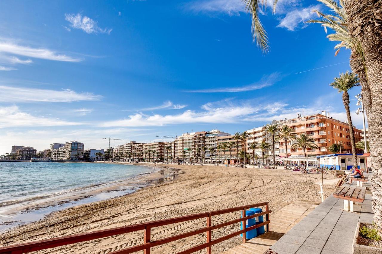 Apartment Studio Relax Almudena Torrevieja Bagian luar foto