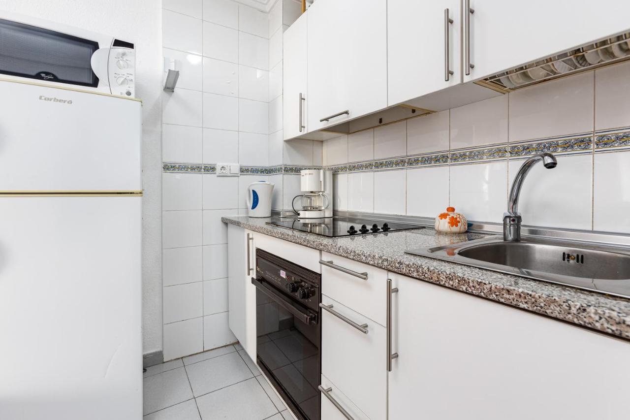 Apartment Studio Relax Almudena Torrevieja Bagian luar foto