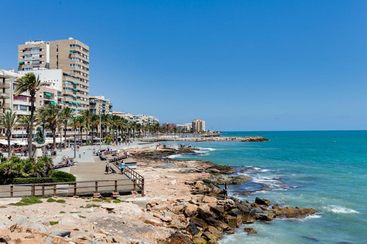 Apartment Studio Relax Almudena Torrevieja Bagian luar foto